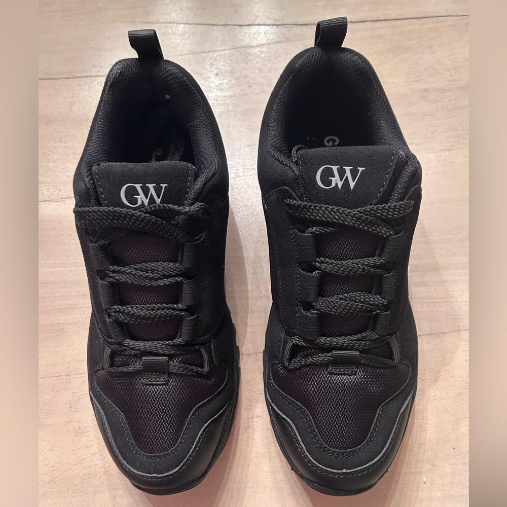 Mens G West Black Sneakers size 8 NWT